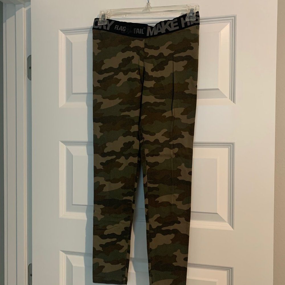 Flag Nor Fail Make History Camo Leggings